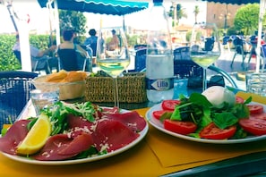 Restaurante al aire libre