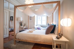 2 bedrooms, soundproofing, iron/ironing board, travel cot