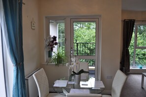 Interior detail - Autumn Heights Apartments (Telford)