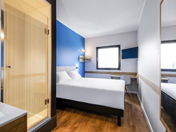 Décoration personnalisée, bureau, Wi-Fi gratuit, draps fournis