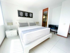 3 chambres, fer et planche Ă repasser, Wi-Fi gratuit, draps fournis