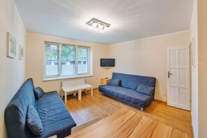 Apartment (34) | Living room | Flat-screen TV - Apartamenty Sun & Snow Kopernika (Ustka)