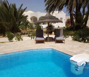 Piscine extérieure