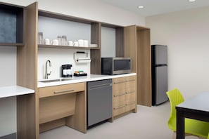 Suite, 1 King Bed, Accessible (Roll-In Shower) | Private kitchen