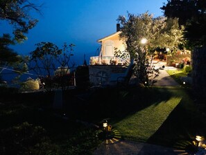 Property grounds - NEW !! House with private pool, seaview and garden (Pieve Ligure)