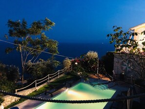 Outdoor pool - NEW !! House with private pool, seaview and garden (Pieve Ligure)