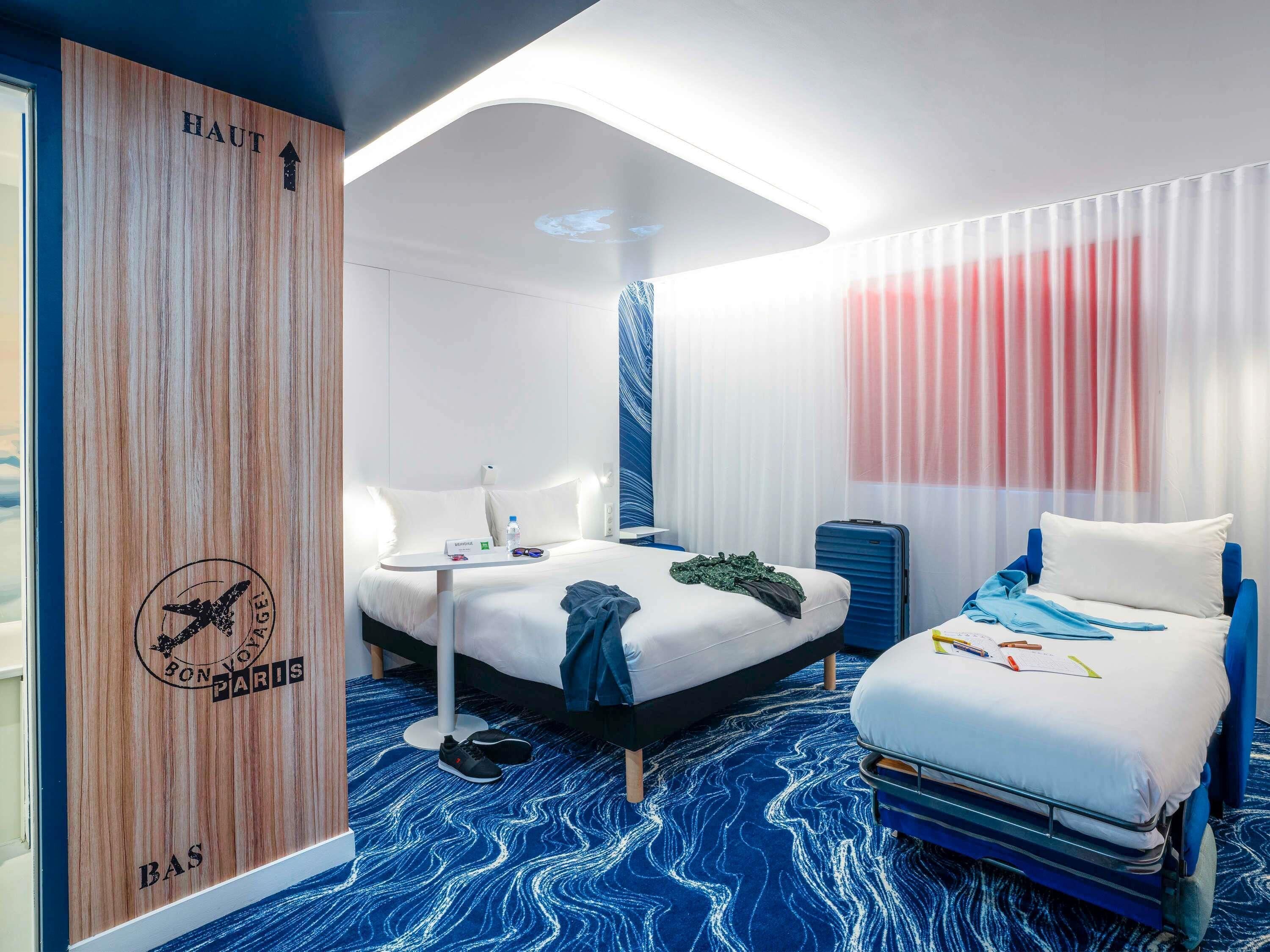 標準客房, 多張床 | 獨特裝修、書桌、手提電腦工作空間、隔音