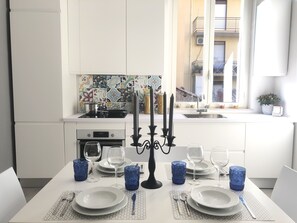 雪櫃、焗爐、爐具、洗碗機