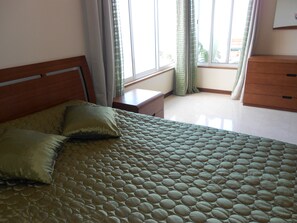 2 Schlafzimmer, Bügeleisen/Bügelbrett, WLAN, Bettwäsche