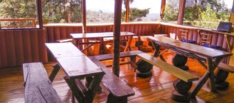 Iyok Ami Hostel Tours
