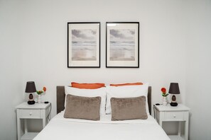 1 bedroom, iron/ironing board, free WiFi, bed sheets - Porto Ribeira Flat I (Porto)