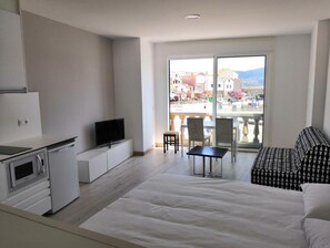 1 chambre, Wi-Fi gratuit, draps fournis