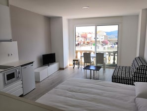 1 chambre, Wi-Fi gratuit, draps fournis
