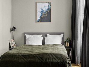 3 soverom, strykejern/-brett, wi-fi (inkludert) og sengetøy