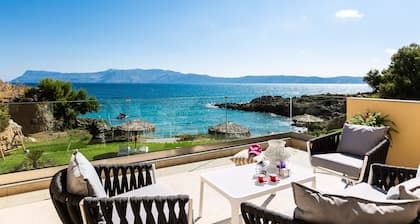 Harmony Villa - entspannen Sie an Ihrem eigenen Privatstrand! Absolute Privatsphäre! In der Nähe von Geschäften!