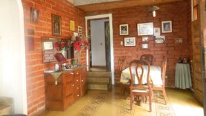 Interior entrance - Finca Hotel Nutabes (San Pedro)