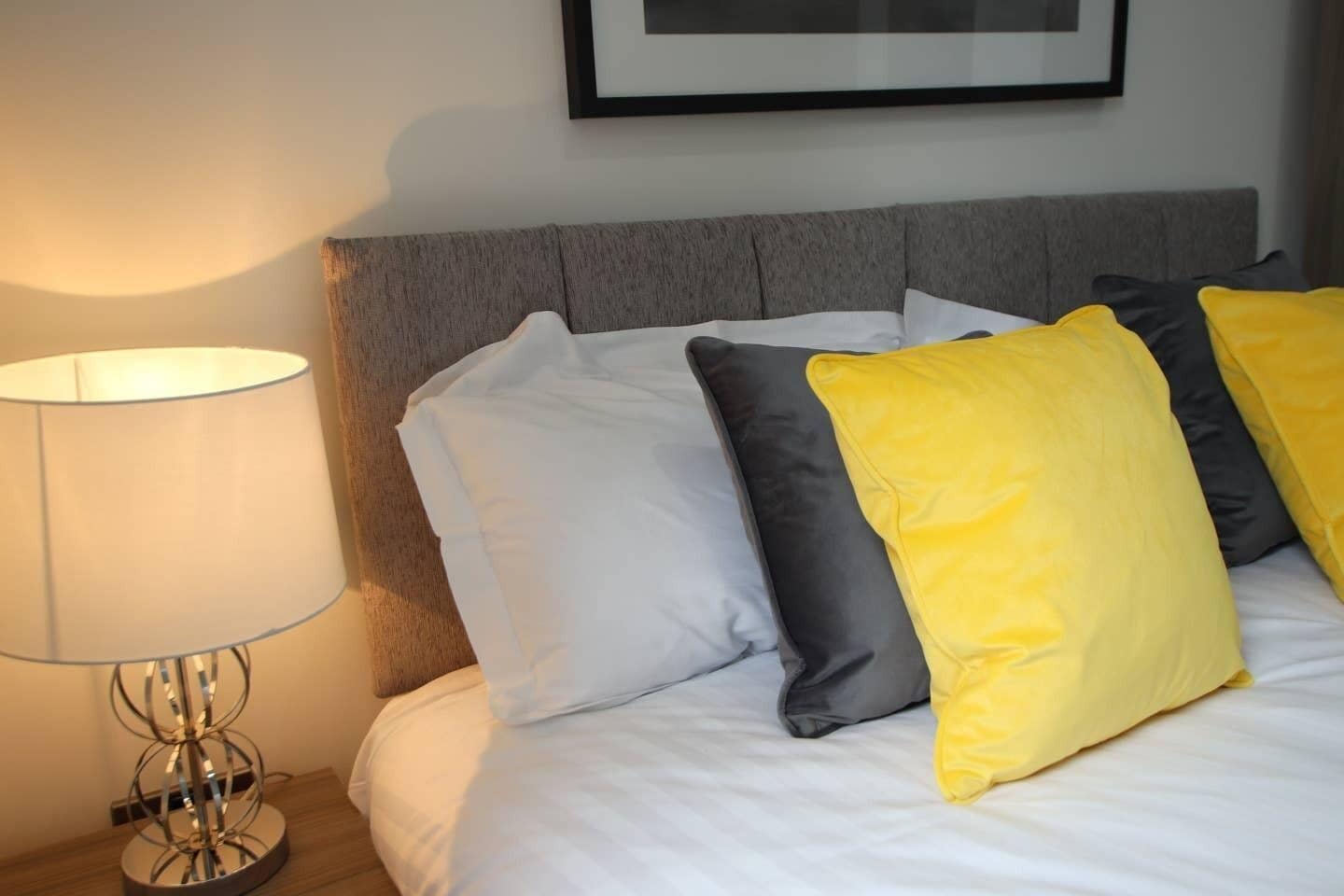 Bügeleisen/Bügelbrett, WLAN, Bettwäsche