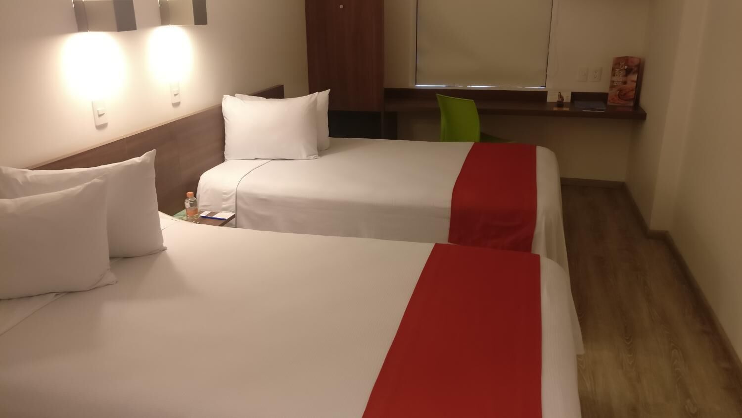 in-room safe, desk, laptop workspace, blackout curtains