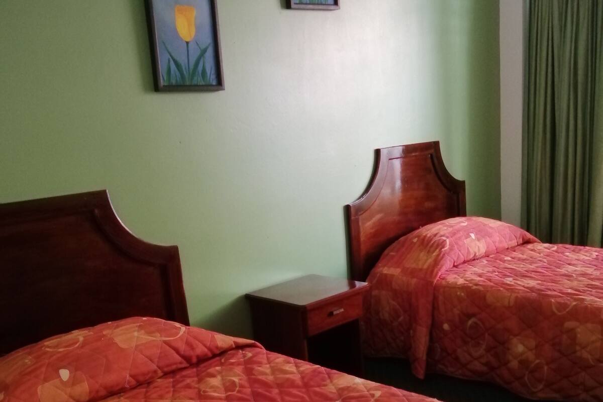 Quarto duplo luxo | Roupa de cama