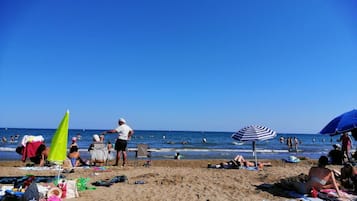 Vlak bij het strand