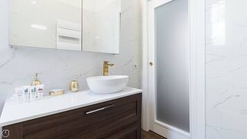 Appartement (2 Bedrooms) | Salle de bain