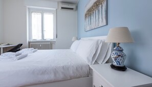 Interior - Italianway - Bonnet 5 (Milan)