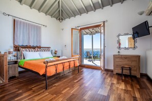 2 makuuhuonetta, silitysrauta/-lauta, Wi-Fi, vuodevaatteet