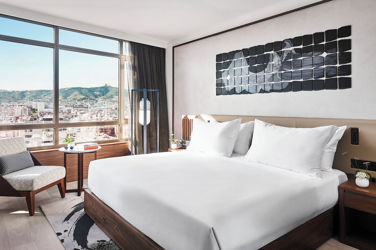 Lakens van Egyptisch katoen, luxe beddengoed, een minibar