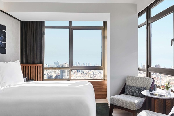 Sábanas de algodón egipcio, ropa de cama de alta calidad y minibar