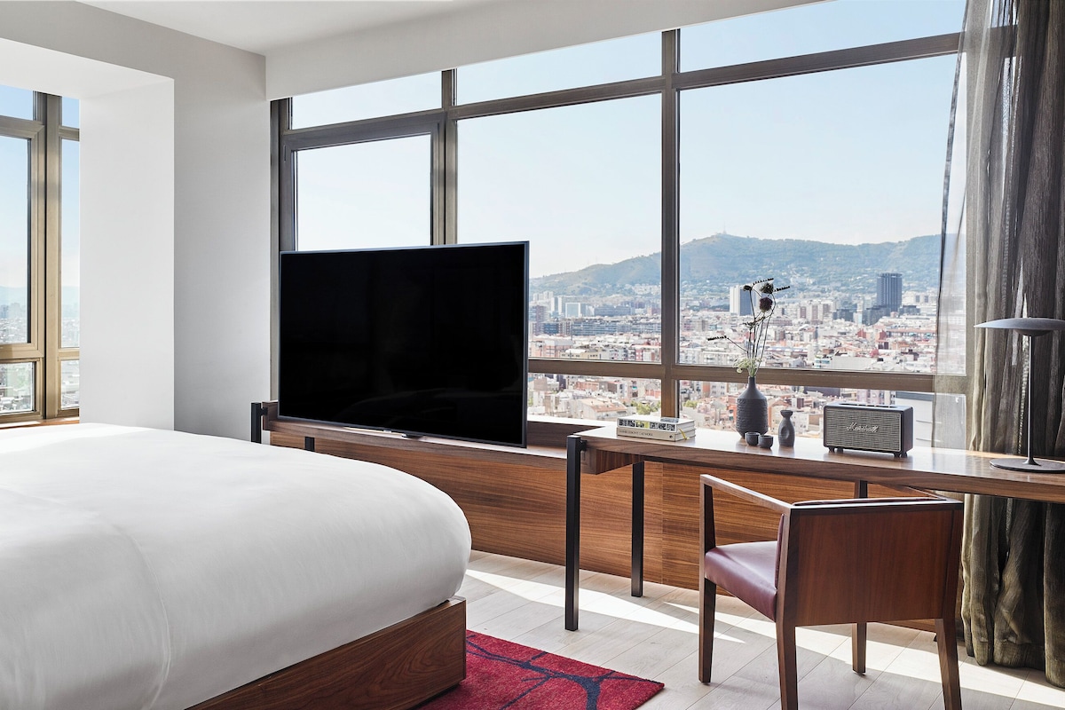 Suite, 2 slaapkamers (Sake) | Lakens van Egyptisch katoen, luxe beddengoed, een minibar