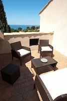 Twin Room (Mimosas) | Terrace/patio