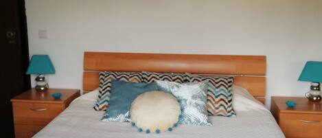 3 soveværelser, skrivebord, strygejern/strygebræt, gratis Wi-Fi