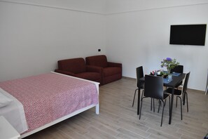 1 Schlafzimmer, Bügeleisen/Bügelbrett, Reisekinderbett, WLAN