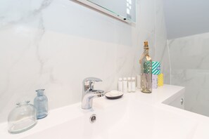 Ensemble douche/baignoire