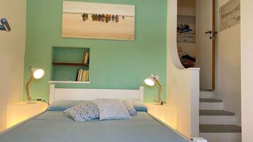 3 bedrooms, iron/ironing board, free WiFi