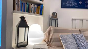 3 makuuhuonetta, silitysrauta/-lauta, ilmainen Wi-Fi