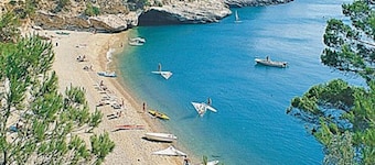RESIDENCE RESORT PUGNOCHIUSO PEARL OF GARGANO READ DESCRIPTION