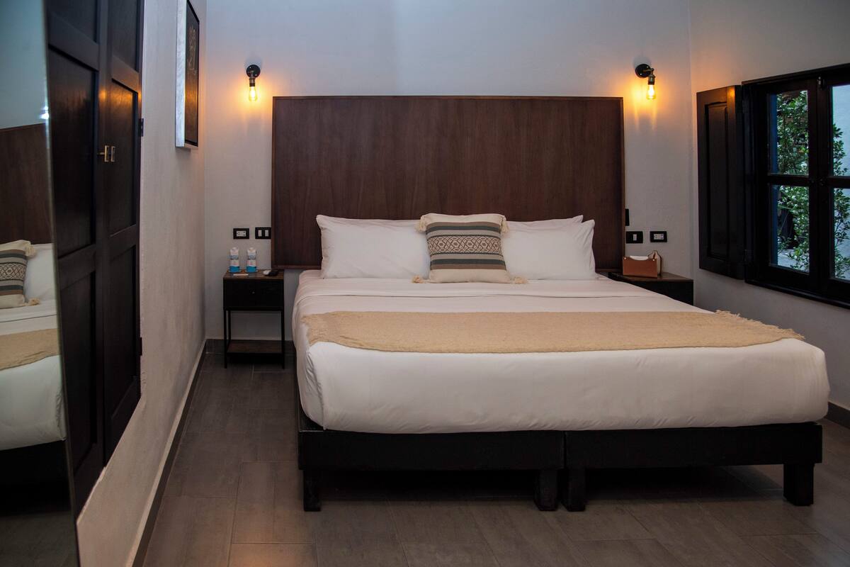 Standard Room | Premium bedding, down duvets, in-room safe, blackout curtains