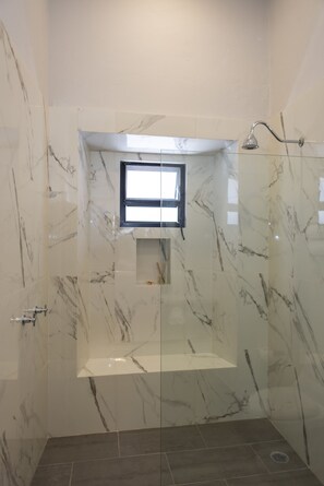 Premium Room | Bathroom - Hotel Maria Bonita (San Miguel de Allende)