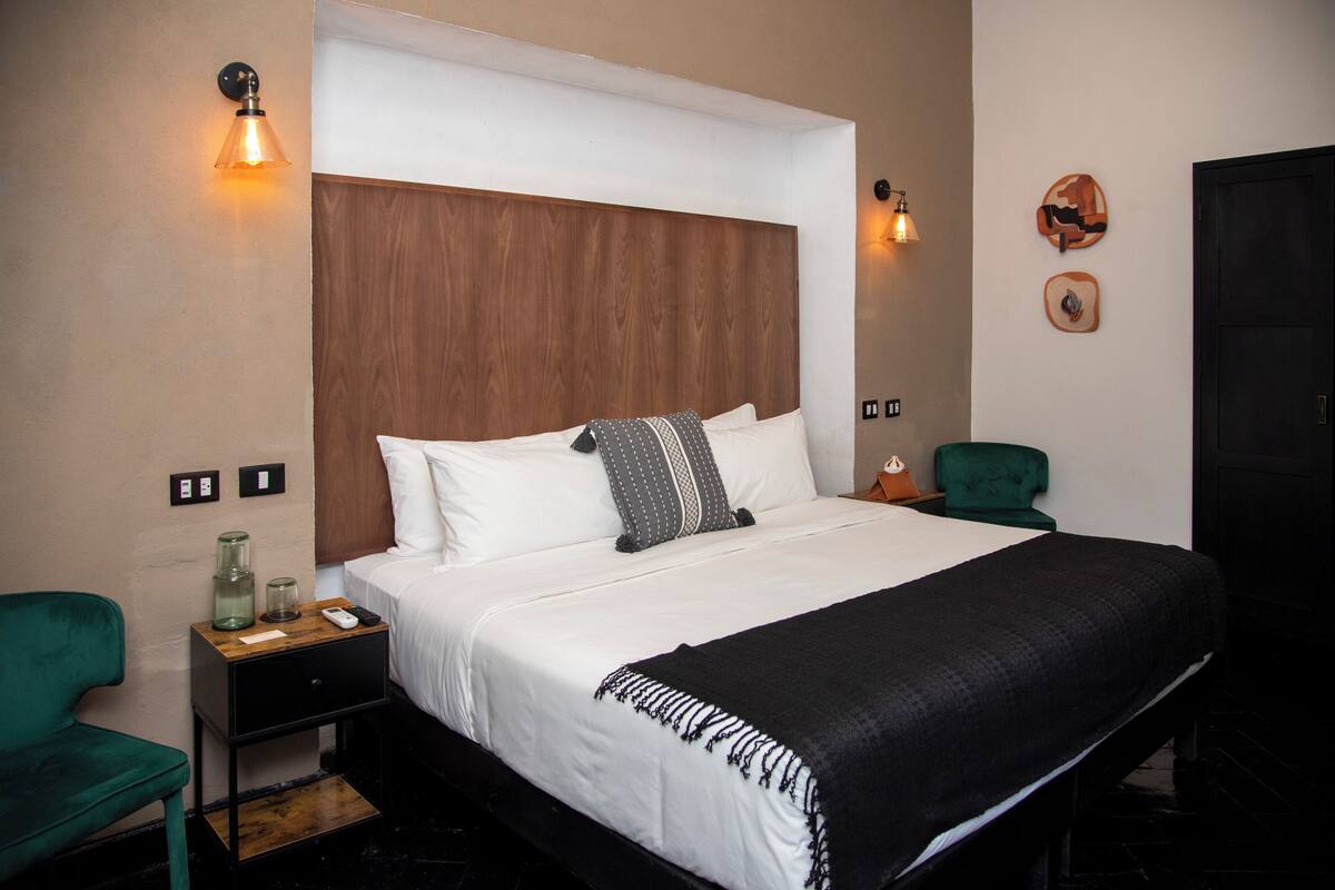 Premium bedding, down duvets, in-room safe, blackout curtains