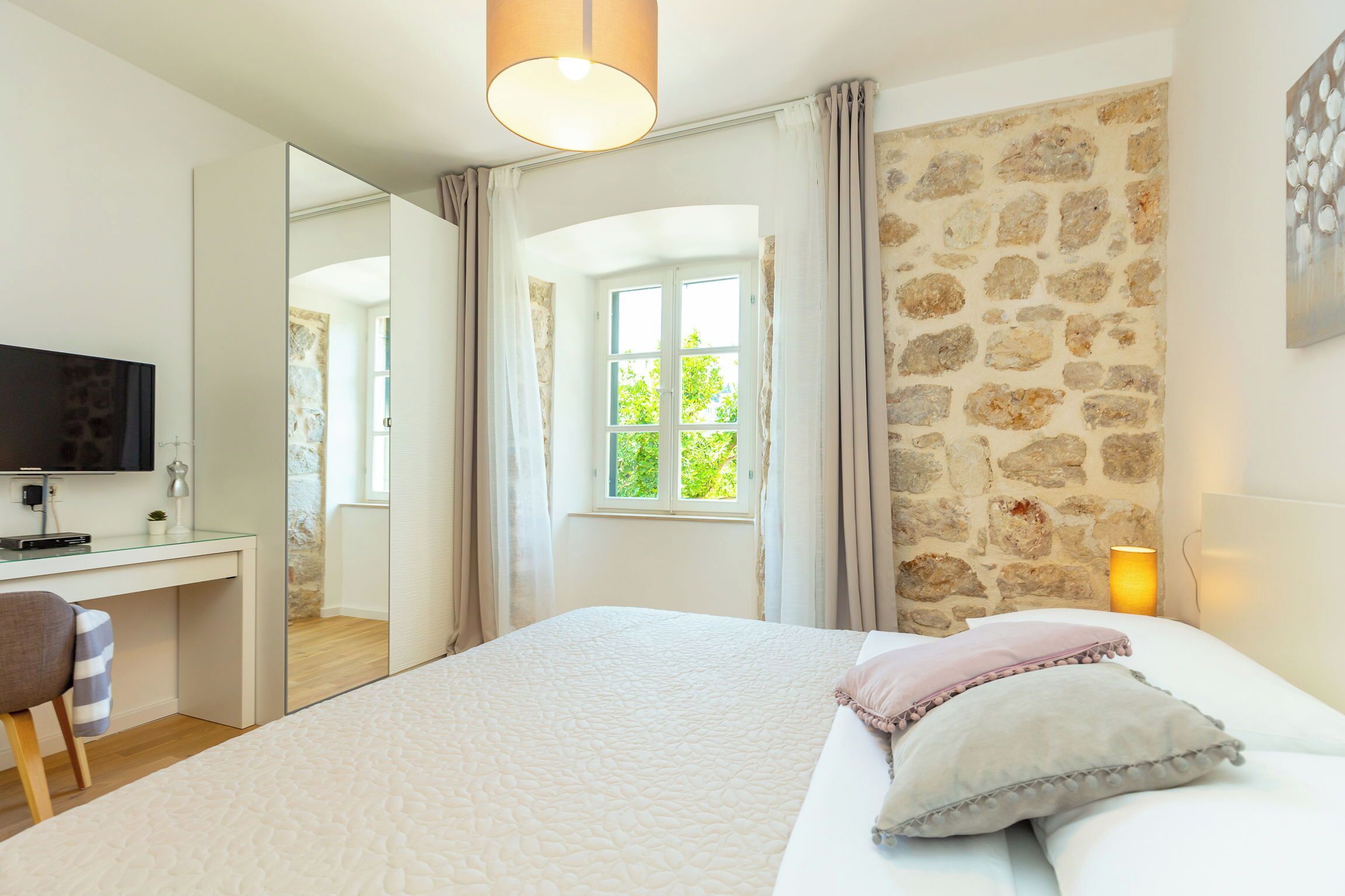 4 camere, ferro/asse da stiro, lenzuola