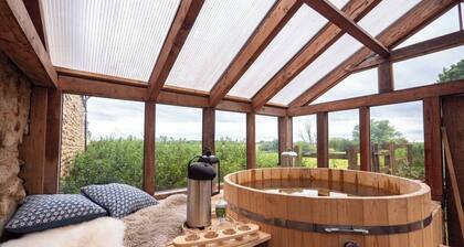 Atemberaubende historische Manor House & Giant Party Yurt Perfekt für Familien und Gruppen