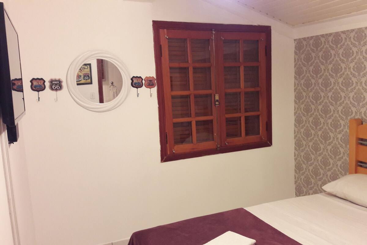 Minibar, desk, blackout curtains, free WiFi