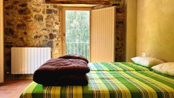 7 bedrooms, free WiFi