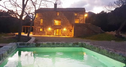 ¡Casa en paraje natural único! - 25 pax