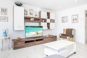TV
