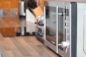 Microwave - The Gentleman Jack Apartment 215 (Halifax)