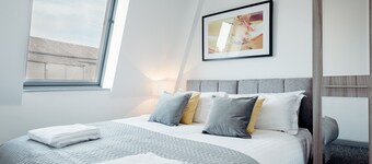 The Gentleman Jack Apartment 215