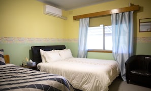 3 dormitorios, tabla de planchar con plancha, wifi gratis y ropa de cama