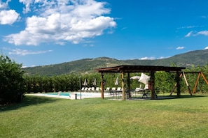 Outdoor pool - Agriturismo Fattoria del Nonno Berto - Entire Structure (Cortona)
